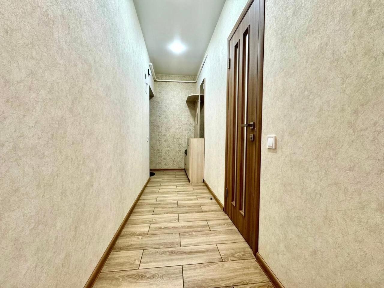 Apartpoltava Витончені Апартаменти Біля Лялькового Театру, Звітна Документація Для Відрядження, Банківський Чек 외부 사진